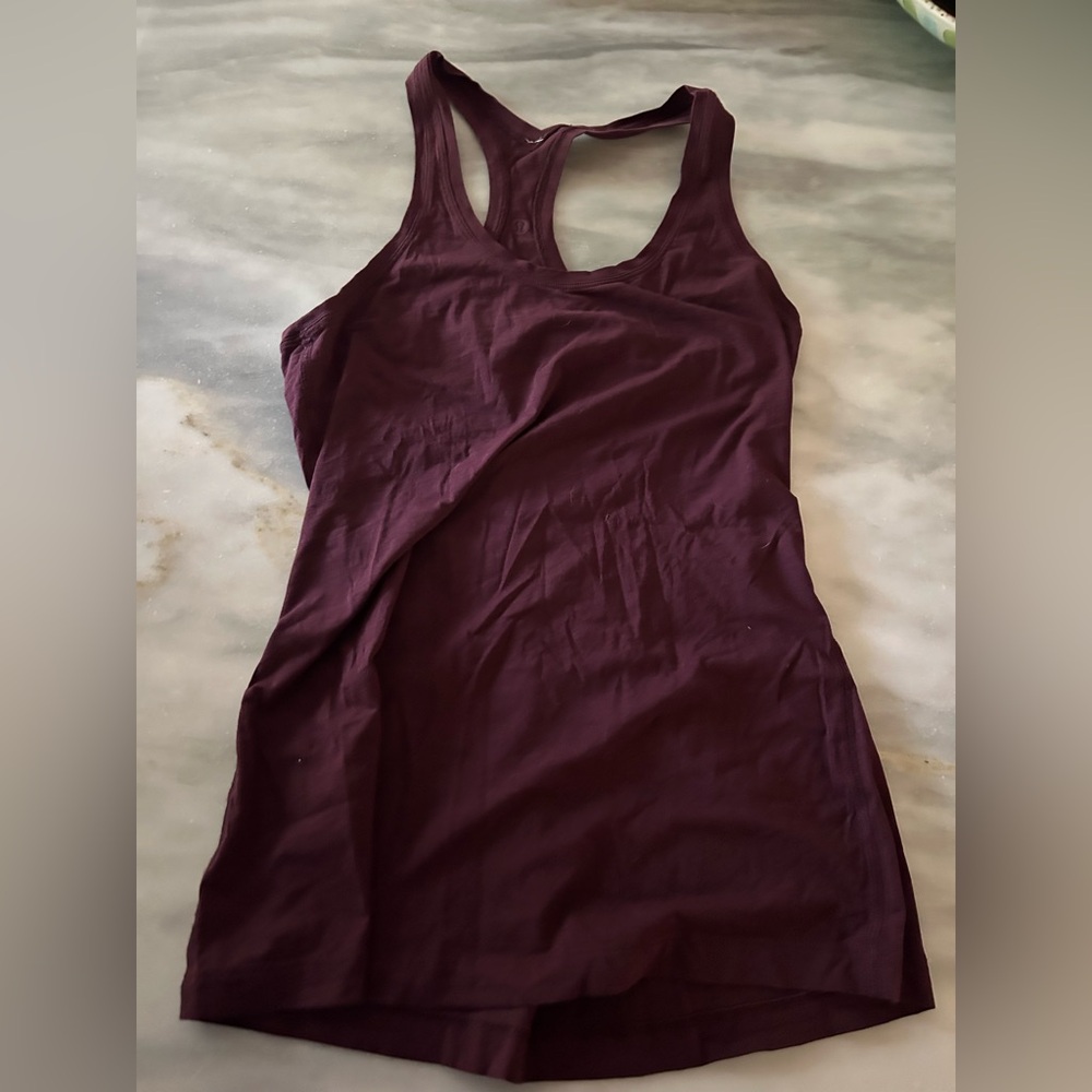 lululemon Racerback Tank Top in Maroon - Size: 10